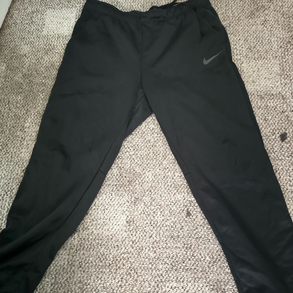 Black Nike Dri-fit joggers with pockets size XL
